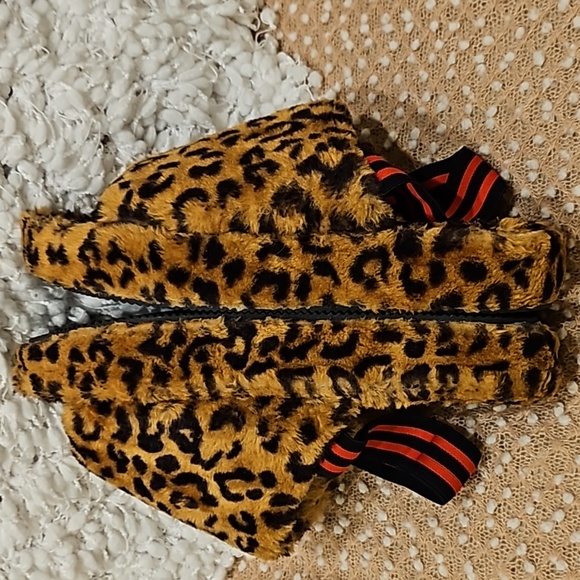 Steve Madden Slides - Picture 8 of 12